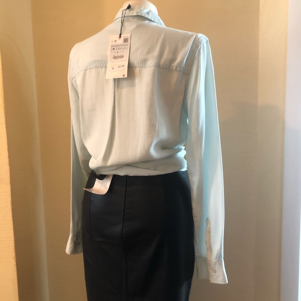Zara NWT light blue denim shirt - Picture 4 of 6